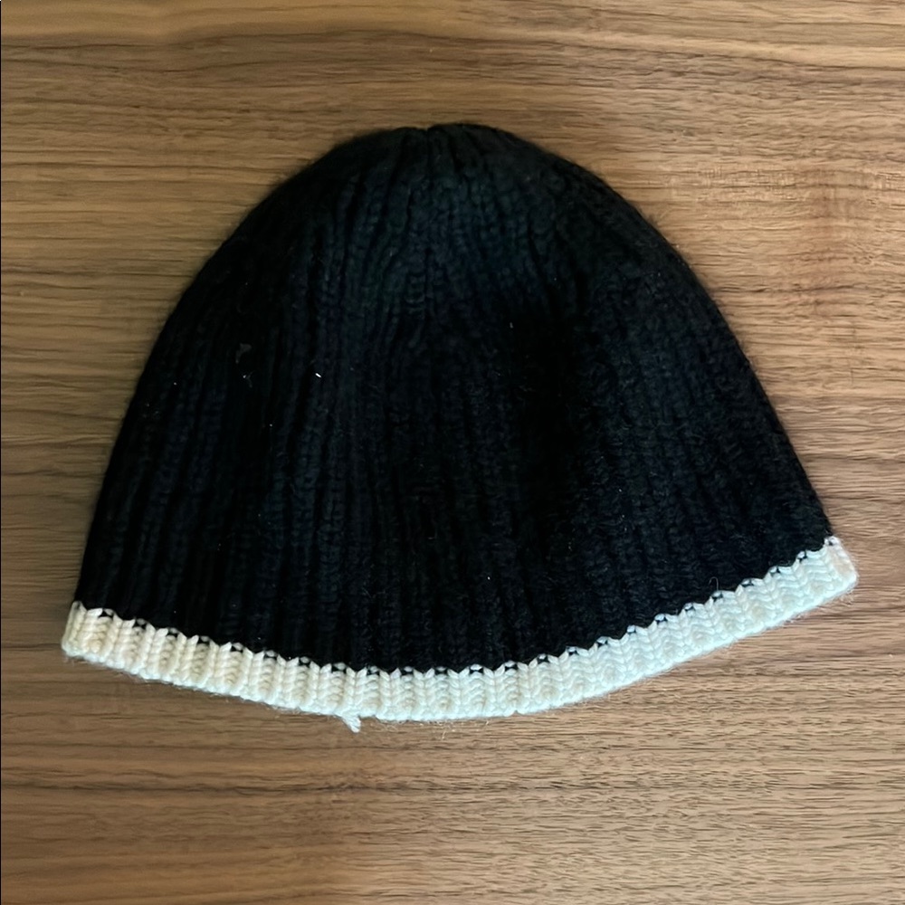 Vintage Club Monaco Black and White Knit Hat 100% Cashmere